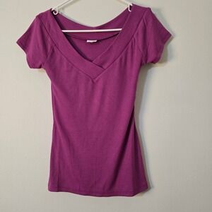 Lascana Shirt Short Sleeve Womens Extra Small 2 Purple Ribbed Top V Neck